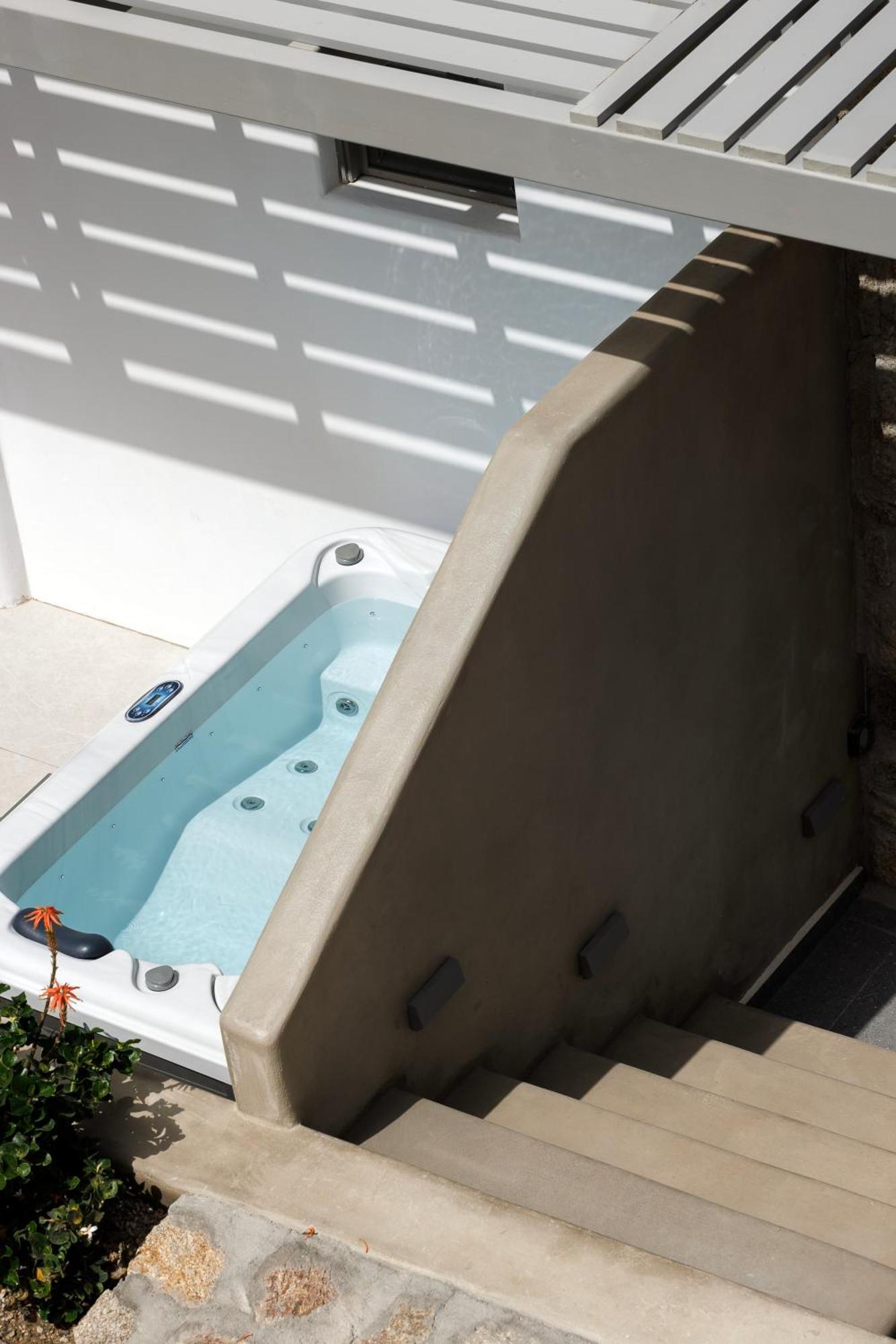 Ionic Hotel 4*